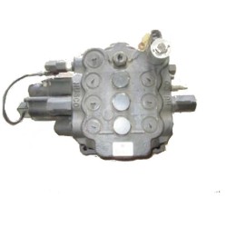 BLOQUE DE DISTRIBUCION JCB - 1021736 - Piezas de motor | GAM Online