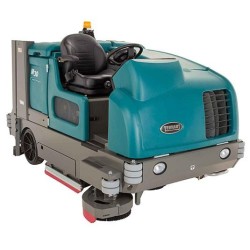 Barredora fregadora TENNANT BF M30