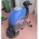 Fregadora TENNANT BCS 6100 | Fregadora industrial | GAM Online